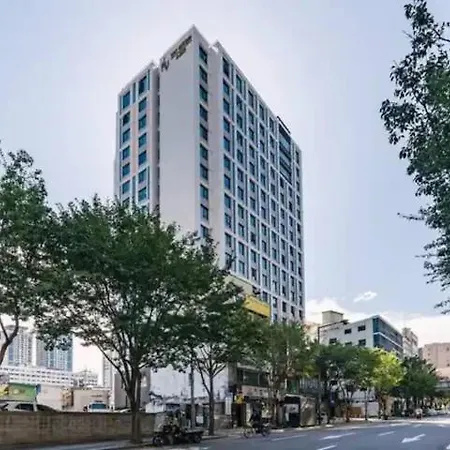 The Share Myeongdong High Floor & Free Gym #Subway Station 3Min #Myeongdong 10Min Apartment